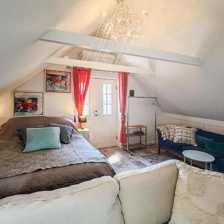 1 Bedroom Gorgeous In Lejlighed *